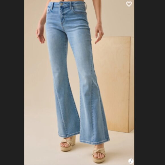 Altar'd State - Picture 2 of 7